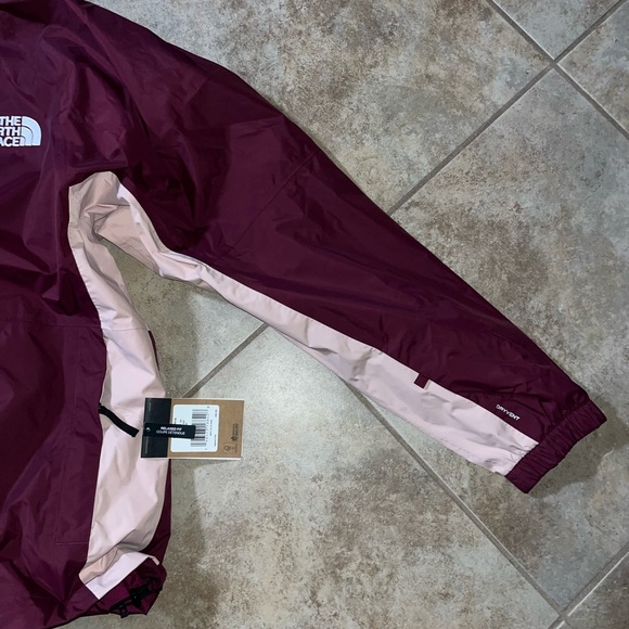 The North Face Build Up Jacket - Picture 2 of 7